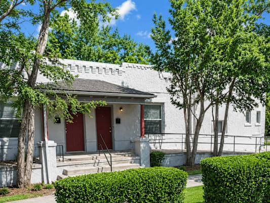 Humboldt Apartments property